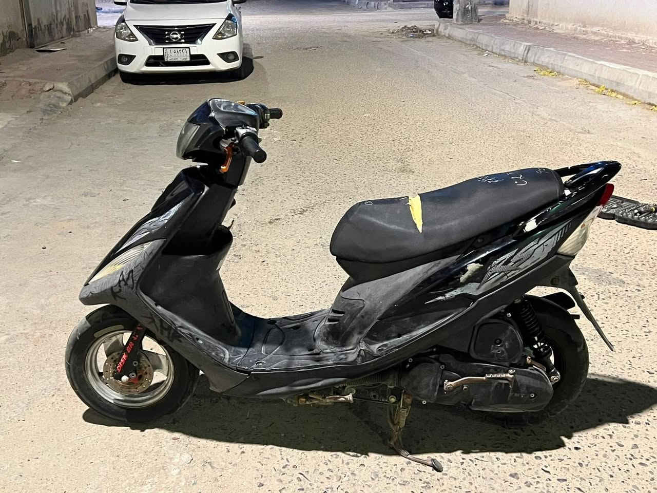 السلام عليكم ماكس عدله لبيع دراجه ما مفتوحه ختم واحد داخل ول كفرات سعره 700 وبيه مجال الجيه الاتصال 
***********
