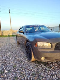 جارجر sxt موديل 2010 محرك كير شرط سياره نضيفه احلى من الصور ما يعوزها ...