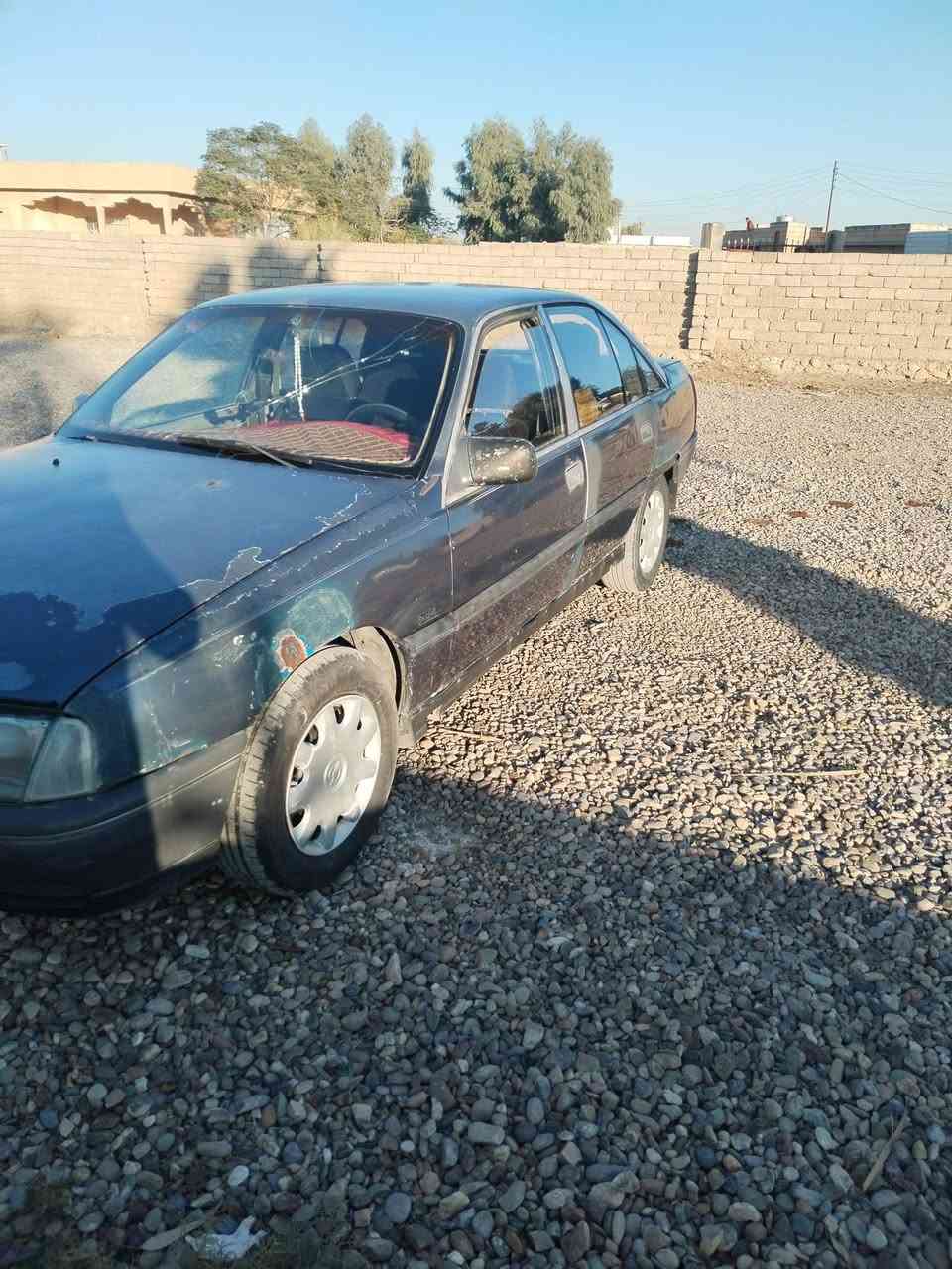 اوبل اوميكا حجم 20 كابون بانزين باتري جديد تواير جديده صدره نضيف الون كدام العين والكشر بس المحرك كايم حاليا.. وشرط الوكاله وتحويل إذا ماتفيدك لاتعلق وتفلسف هاذا الموجود غير هشي ماكو.. ***********  اتصل واقولك السعر
