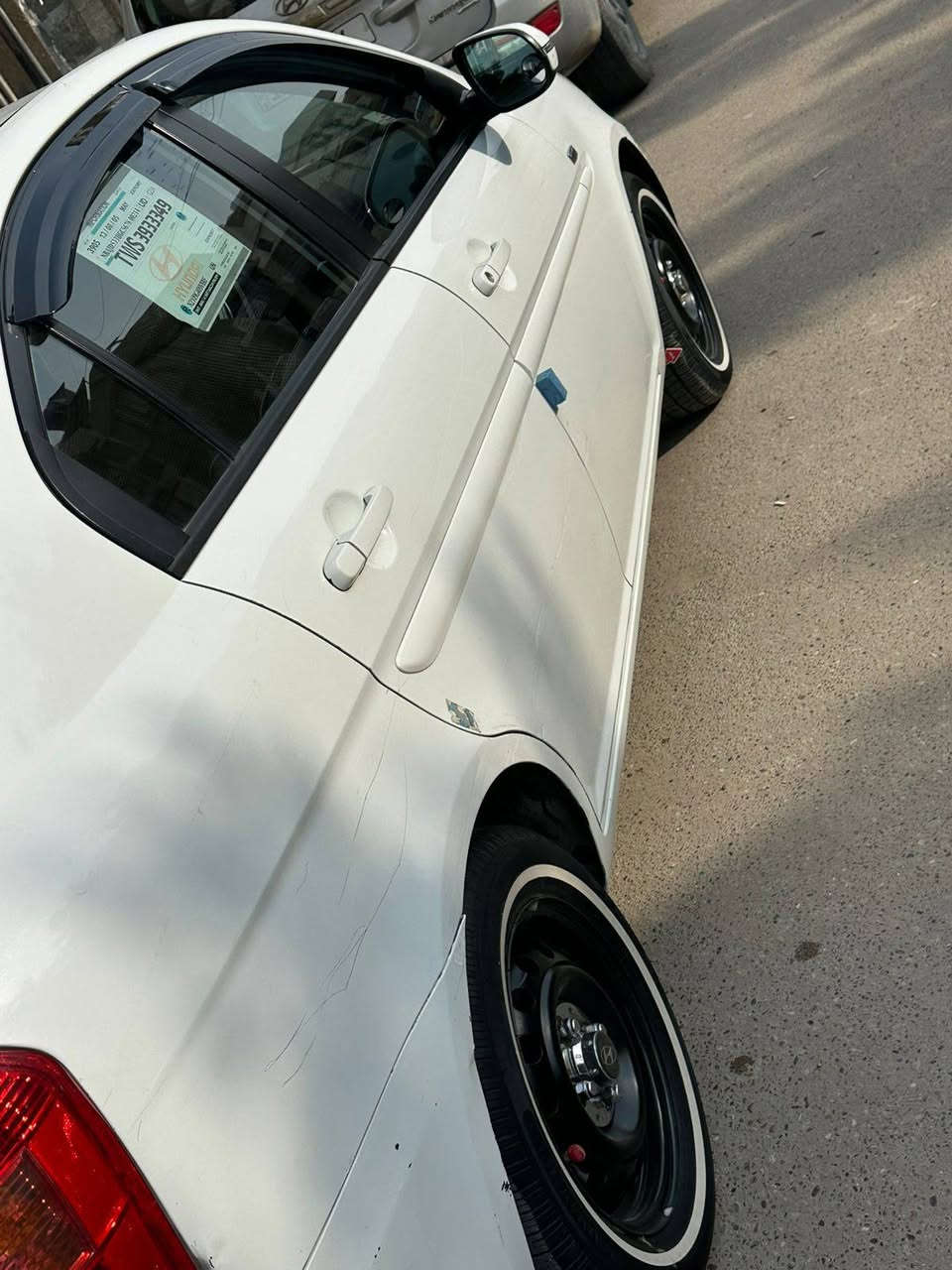 السلام عليكم
اكسنت ٢٠١٠ خليجي مكفوله من كل النواحي
دوشمه عام
تخم تاير جديد
باتري جديد تبريد ثلج
مكينه ١٦٠٠ لا تبخير ولا تنقيص
صدر جديد
سونرها موجود
سياره احلى من الصور بعد
السعر ٩٨ وبيها مجال قليل كلش
*********** بغداد
