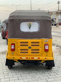 شباب تكتك للبيع موديل 2019التكتك معمره تعمير عام التكتك كامله ع ايدي 0...