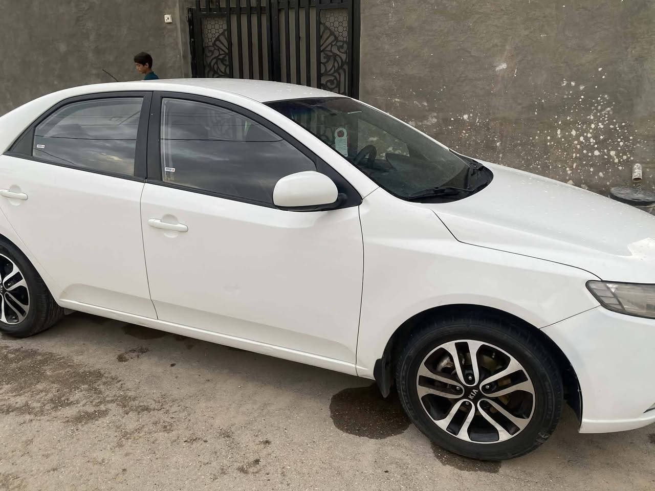 سيراتوا موديل ٢٠١١ للبيع
محرك ١٦٠٠
كير +محرك =نظيف كلش
بدون ضرر  كما موضح بسونار
السعر ١١٠ وبيه مجال بسيط
عنواني الصويره
للاستفسار ***********
