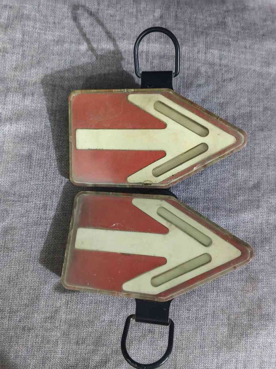 سلام عليكم
اسهم

***********
