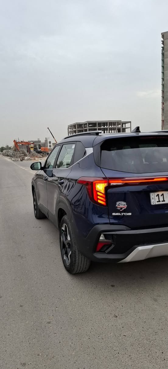 سلام عليكم سليتوز 2024 EX فول مواصفات 4×4
سياره جديده بمعنى الكلمه فول مواصفات 1/1
1بصمه +تشغيل عن بعد
2بصمه أبواب
3فتحه سقف
4كشنات جلد +حضن
5اتو ستارت
6رادار امامي للتوقيف ذاتي
7رادار جانبي
8تثبيت مسار
9كامره دواره
10شاشه كبيره متصله مع الدشبول تدعم جميع البرامج
11 اومر صوتيه
12مثبت سرعه
13اطفاء ذاتي
14ايربكات محيطيه 
15لايت ايل دي 
16ويل كاب تيتانيو 
17اشاير مري
18بك لايت ال اي دي متصل
19حساسات ضغط الاطارت 
20كشن كهرباء
21 فور ويل 
22 نشره ضوئية داخليه متغيره
23 انظمه قياده 
24شحن وايرلس
25نقاط عمياء
26ثيمات شاشه
27كشنات تدفئه 
28تبريد قطعتين
29منافذ شحن تابسي خلفي
بيه مواصفات بعد هوواي سياره مكينه 2000دوش سياره تجي شوف بعينك احلي من صور الله شاهد رقيب سياره ماشيه 6000الف كيلو يعني اخت زيرو حادثه امريكه مرفوق ويه صور بيه جاملغ مصبوغ بنيد ربع منه هم مصبوغ باب هم ربع مصبوغ بدون دواخل ايريك بس ستيران طاك بقيه سياره مكفوله كفاله عامه العنوان بغداد حي جهاد السعر185بيه مجال حك جيه رقم الهاتف ***********
