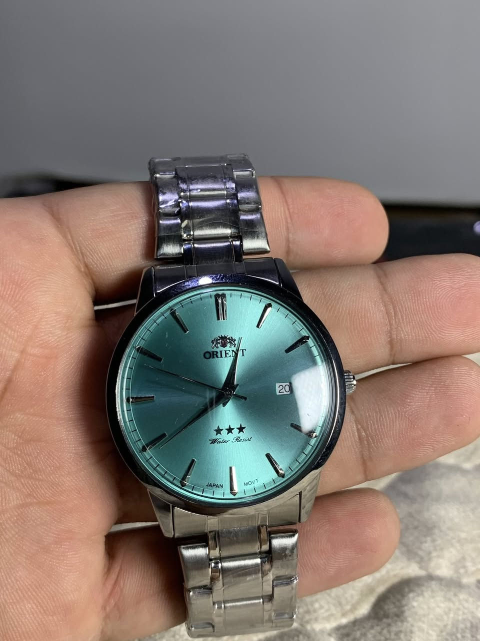 اورينت النقيب ٣ نجمات ياباني دولي
باله واربي موديل قديم 

قفل قراشة 

منفذ شهري ويومي 

زجاج زفير ضد الخدش والكسر 

مينة مميزة 

 

معدن ستانلس ستيل ضد الماء 

السعر  35 الف


**إذا كنت صاحب هذا الإعلان وتريد حذفه لأي سبب، رجاءا أرسل رسالة إلى الدعم الفني**