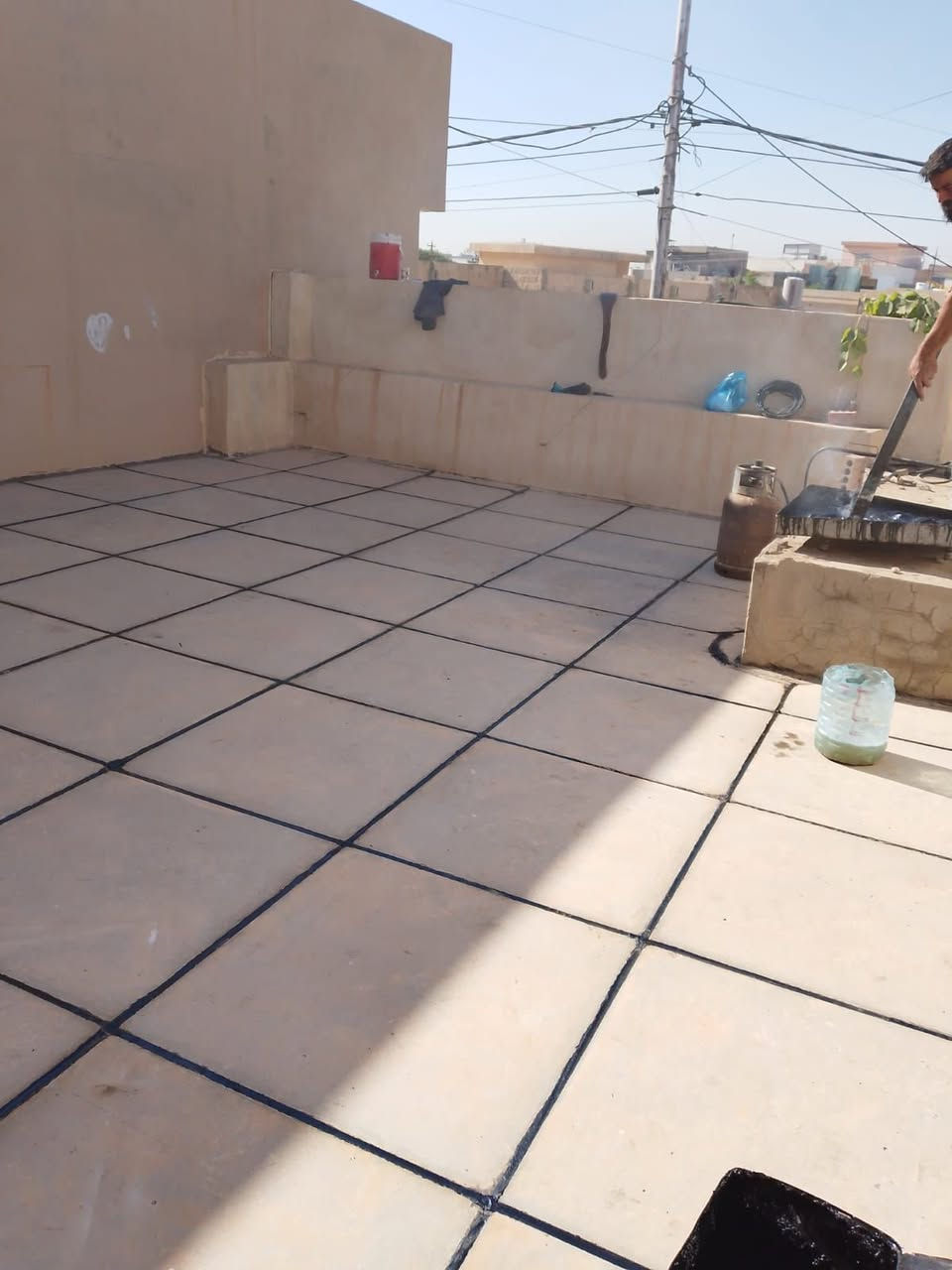 اسطه اشتايكر اوزكام كرستا وعمل عازل للحرارة ☀️☀️ مانع رطوبة 🌧️🌧️🌧️ بشرط ضمان خبرة أكثر من عشرين سنة اتعامل حسب المساحه تدللون رقم ***********
