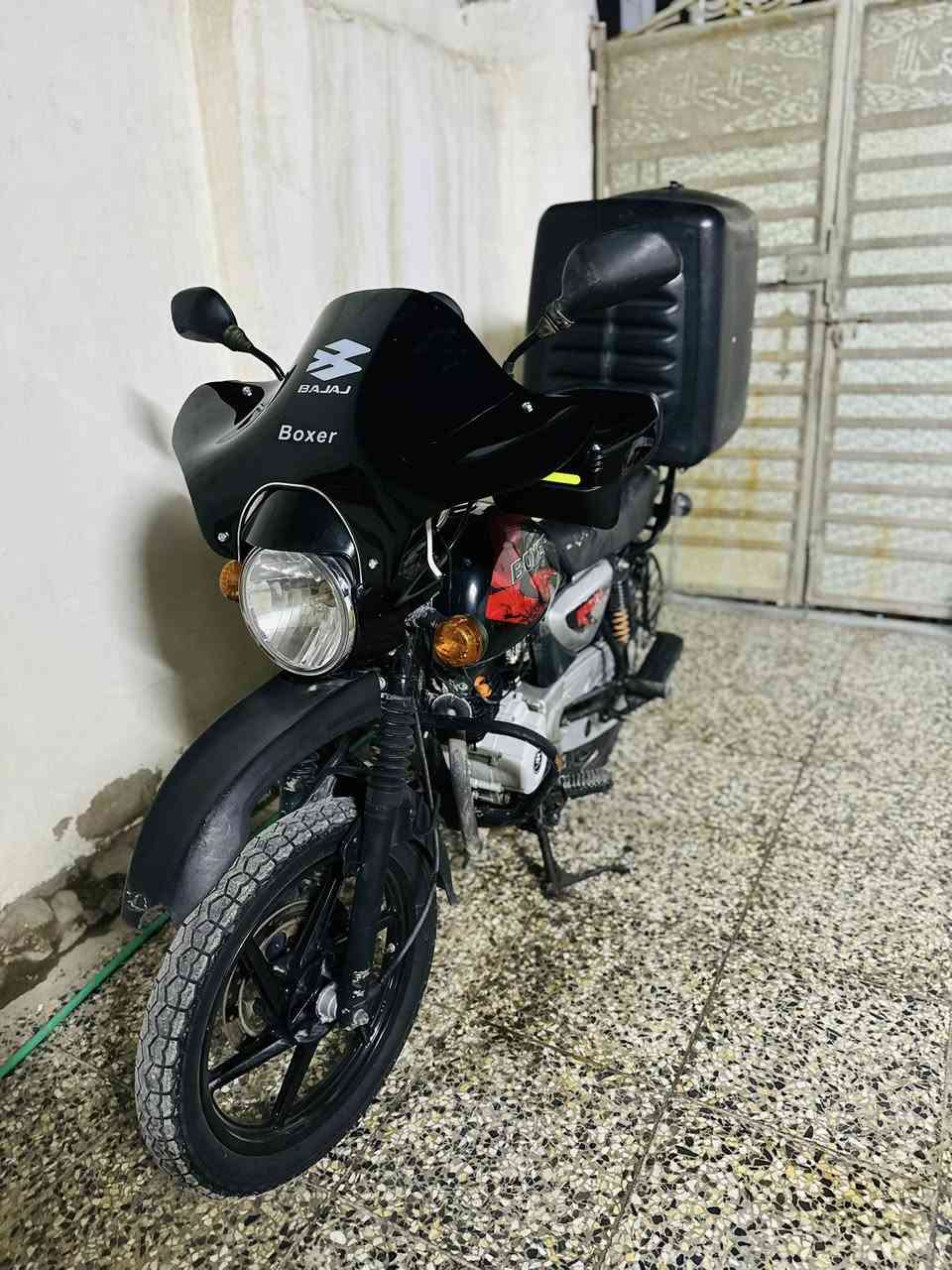 يالله السلام عليكم اخوان
بوكسر موديل 2023 دراجة نضيفه وحلوه 
أوراق اصولي تعبر بيها وين ما چان 
شرط المكاتبة متكاتب يم شركة الأطياف من ناحية ضمان المشتري على الاوراق اصوليه او لا 
الدراجة مكينه خرسة نگرة سلف 
تشمل
💡لايت زنون ابو المروحة ثلجي 
📱ستاند أصلي نوعية ( مانع اهتزاز ابو الدبلات +شحن وايرليس + منفذ شحن 2 كيبل فلاش وكيبل تايبسي )
تشمل الصندوگ البلاستك 
كهربائيات الدراجة شغاله كلهن شرط باتري جديد قبل كم يوم اشتريته
الدراجه تاخذها بوجهك للشغل واذا تحب ترقم الدراجة تروح تمشي بالمعاملة وتترقم أصولي 
(سعرها مليون و 400)
مكاني بغداد الشعب للأستفسار على هذا الرقم ***********
