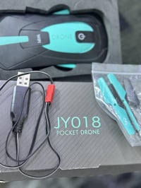 طائرة تصوير • كاميرا