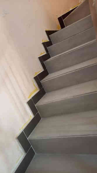 سلام عليكم اخوان خلفه سيراميك متفرق حالين ارضي وجداري واجهات شرط الشغل هاذهجزه منعملي ومن الله التوفيق ابو مسره لسيراميك مكاني ناصريه مركز المدينه فقط هاذه رقمي *********** بي واتساب
