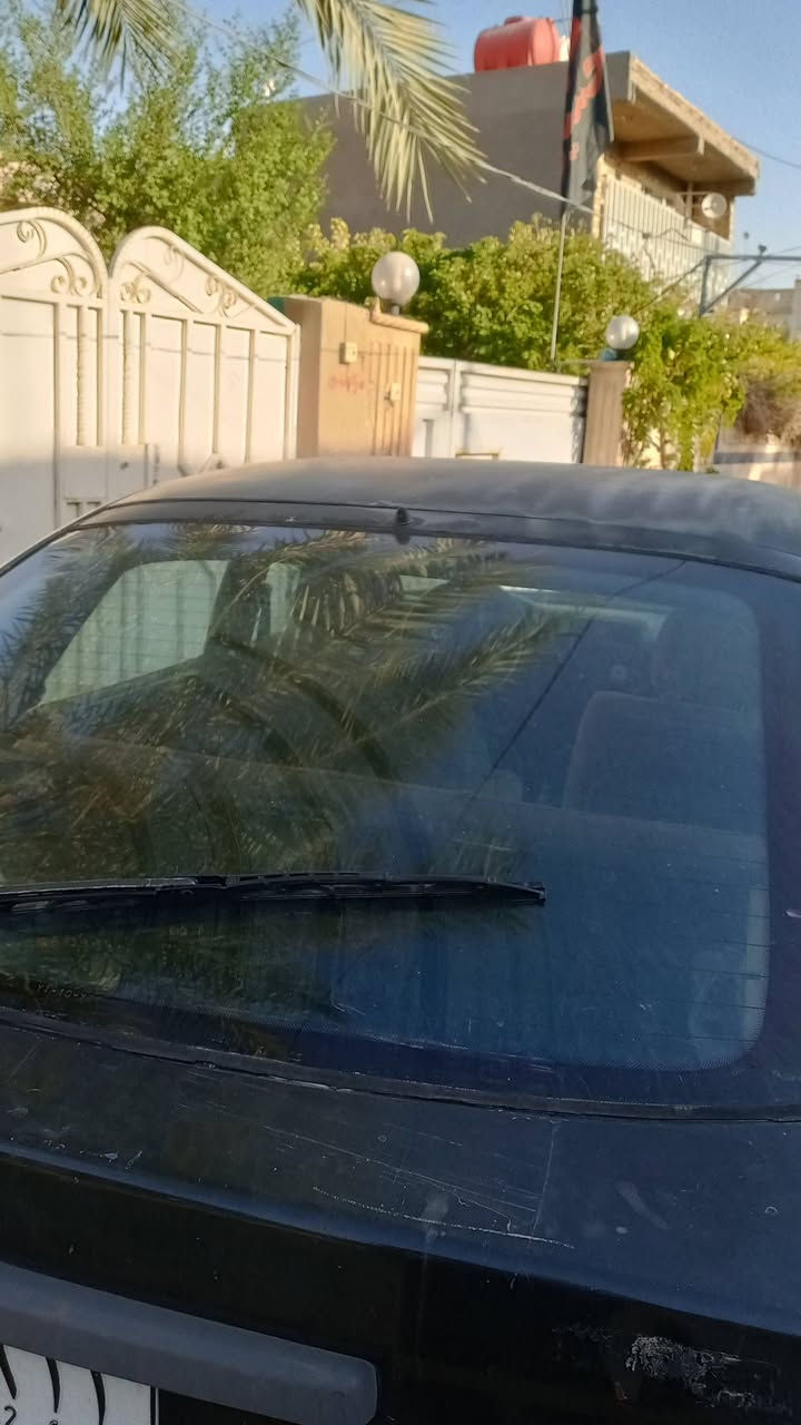 اوبل فيكترا 91 بدون صبغ
سياره 1600, كير ومكينه حاويه
سياره كهرباء وكيجات كله ابلاد شغال 
سياره متروكه بيهه تخم تاير وباتري وشغاله
بيهه نقوصات وياهه غراض مشترين الهه
رقم نجف شرط تحويل مباشر 
السعر 18,الديوانية مركز
***********
