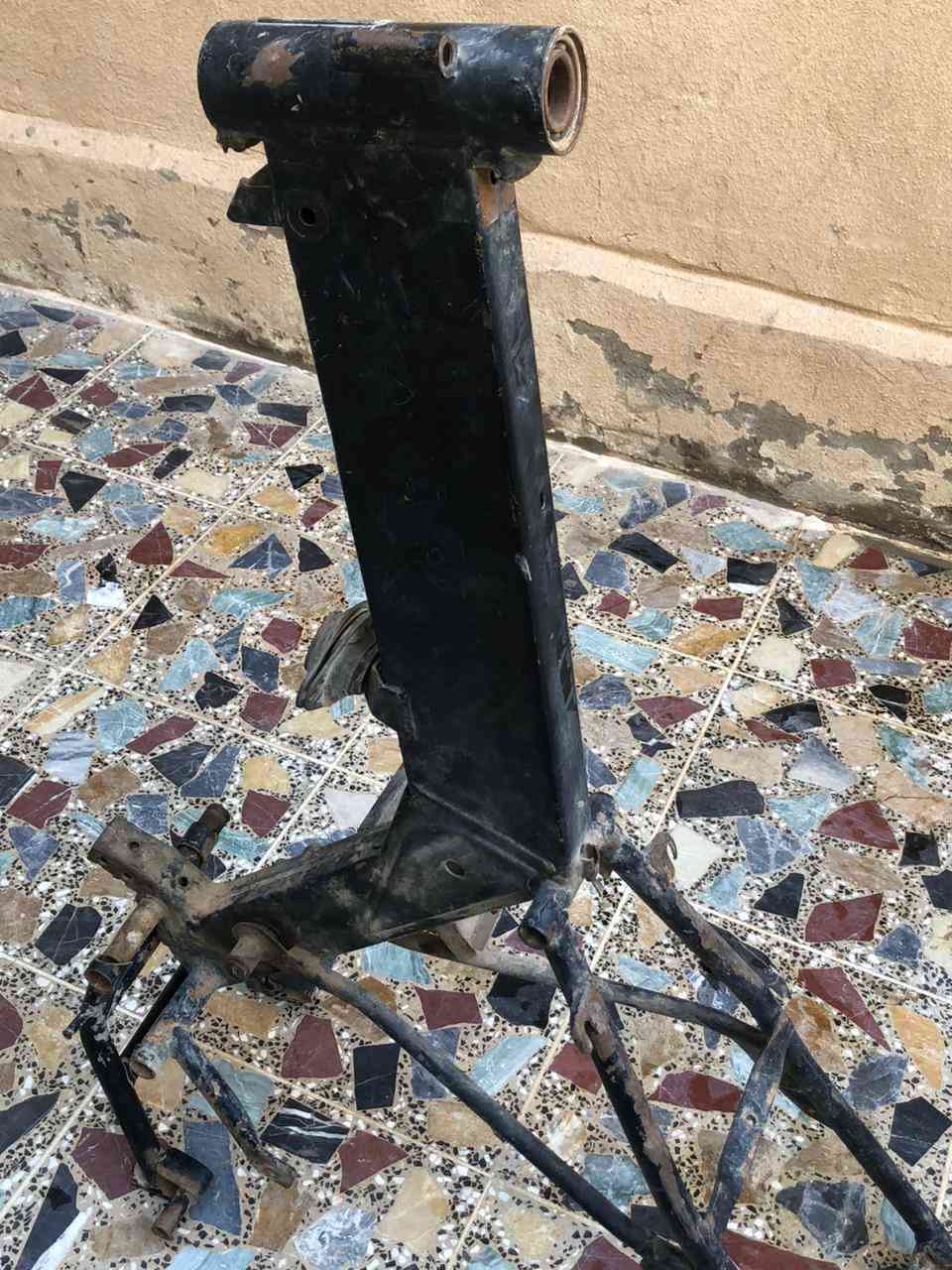 شاصي بلادي
مابي اي لحيم 
توصيل موجود 
*********** وتساب
