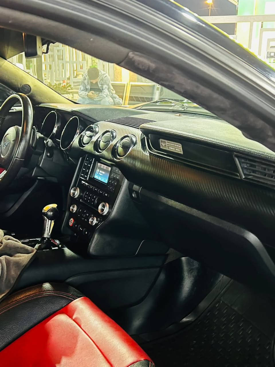 فورد موستنك 2015
3700/6v
حادث جاملغ و بنيد (صبغ عام) 
عليه اضافات حلوه
سعر 109 بيها مجال بسيط لشراي
استفسار 
***********
