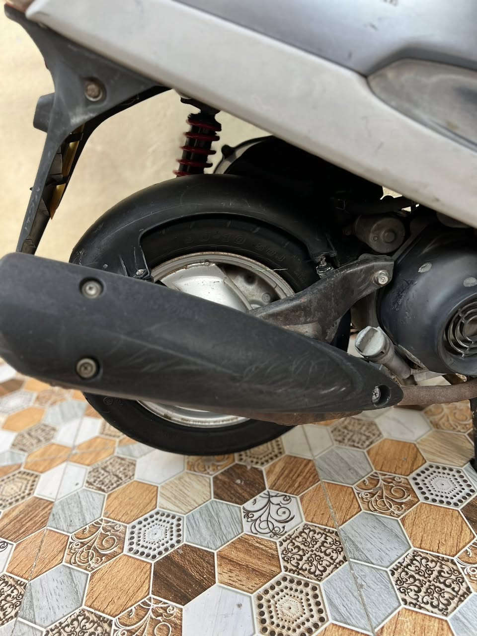 سلام عليكم للبيع ماكس منغولي كفالة عامة دراجة جديدة مابيها كل نقص سلف هندر كهربائيات كلها شغالة مكينة ماتنسمع جيب اي مصلح وتعال افحص دراجة كلها بلاد سعر خاص او رقم ***********
