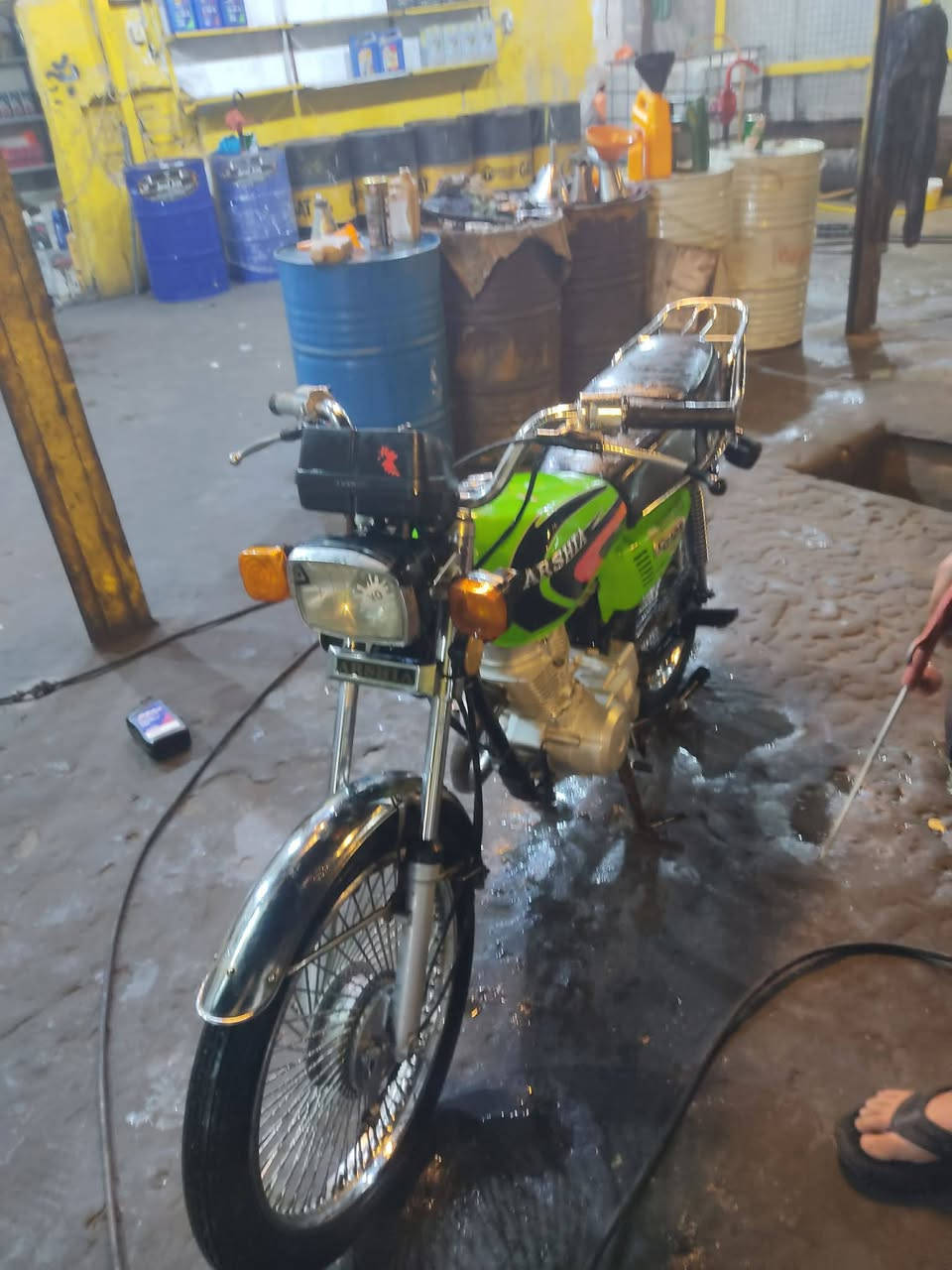 السلام عليكم دراجه اربعه كير كلك للبيع مكفوله عن السرقه المحرك ما مفتوح (السعر خاص) نجف


**إذا كنت صاحب هذا الإعلان وتريد حذفه لأي سبب، رجاءا أرسل رسالة إلى الدعم الفني**