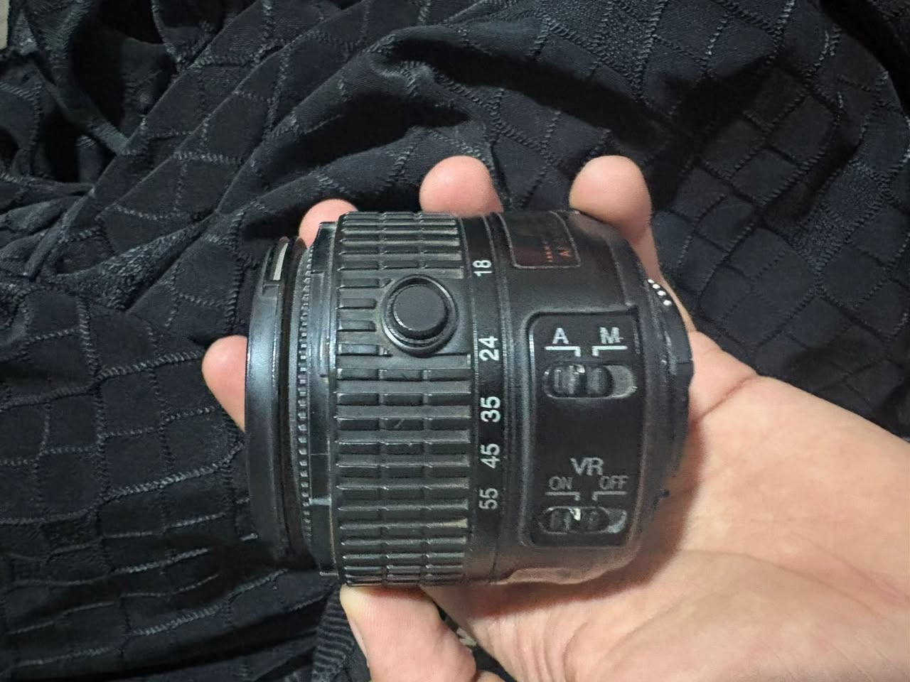 كتمره نيكون d90 وعدسات ثنين 
عنواني بغداد الامين ثانيه
***********
