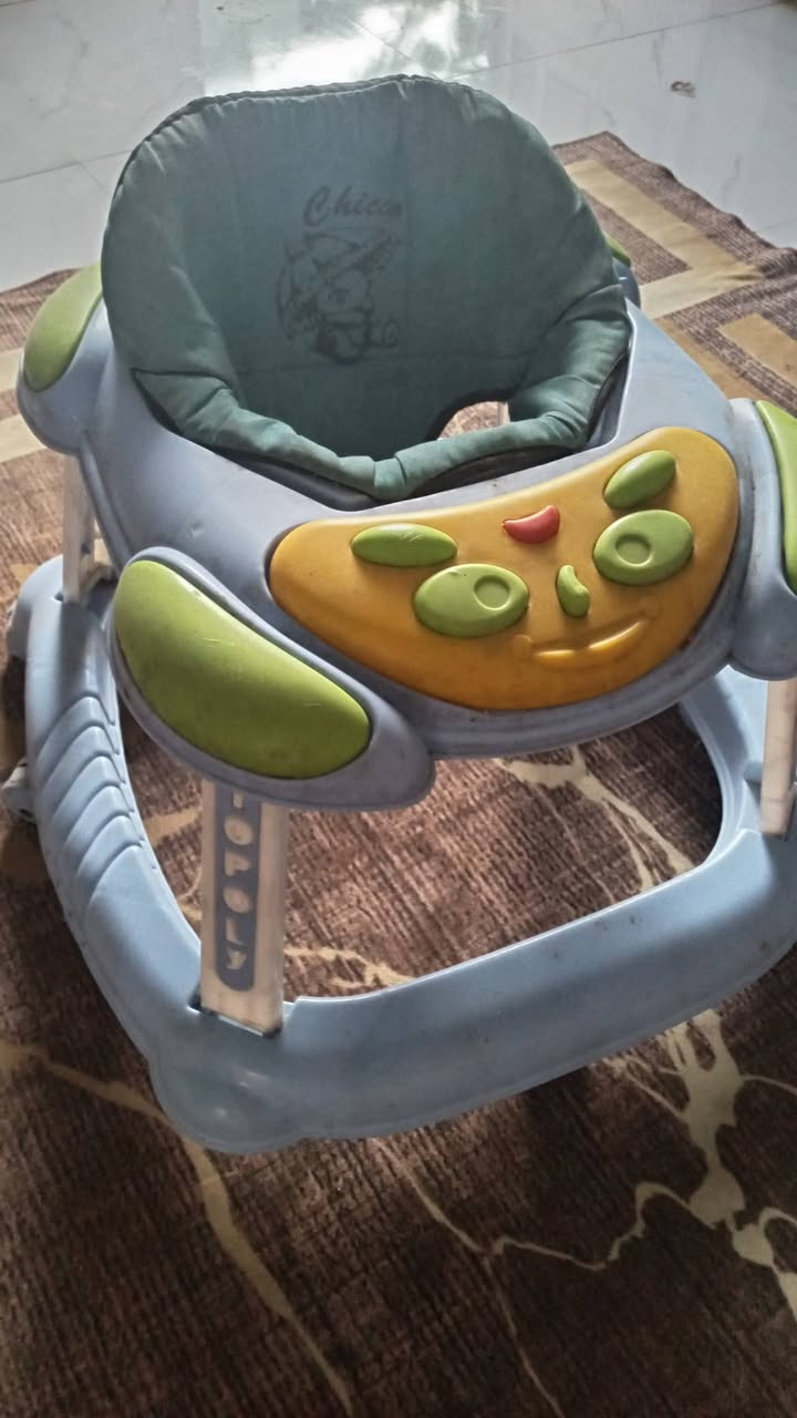 السلام عليكم تنور كهرباىي للبيع ب15وحجله ب15مكاني الزهور ***********
