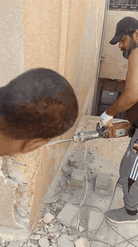 يوجد عمال لكافة الأعمال الشاقة تصعيد مواد عالضهر +فرش سبيس وحدل +صب ارضيات  +تصعيد تراب تنضيف بيوت من جص وأنقاض+تكشير تفليش تشميع بتلو  +غسل بيوت ونقل غراض بيتً تشميع شغلي درجة اولى رقمي بأنسب الاسعار ***********
