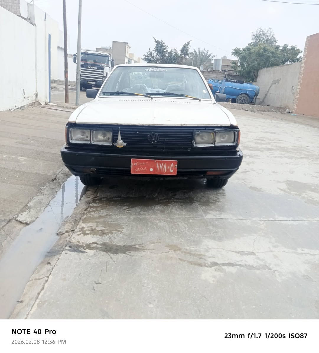 السلام عليكم برازيلي للبيع موديل 86 تكسي رقم احمر نينوى شرط الوكاله والتحويل السعر١٠ وبيها مجال الشراي العنوان كركوك سياره حلوه نظيفه تخم خطه بيض سماعات لايتات مضخم هورن كلها شغاله نقرا سلف وترايك للبصره اللي يريد يتصل على رقم الموبايل*********** بيرو محرك جيتا 5
