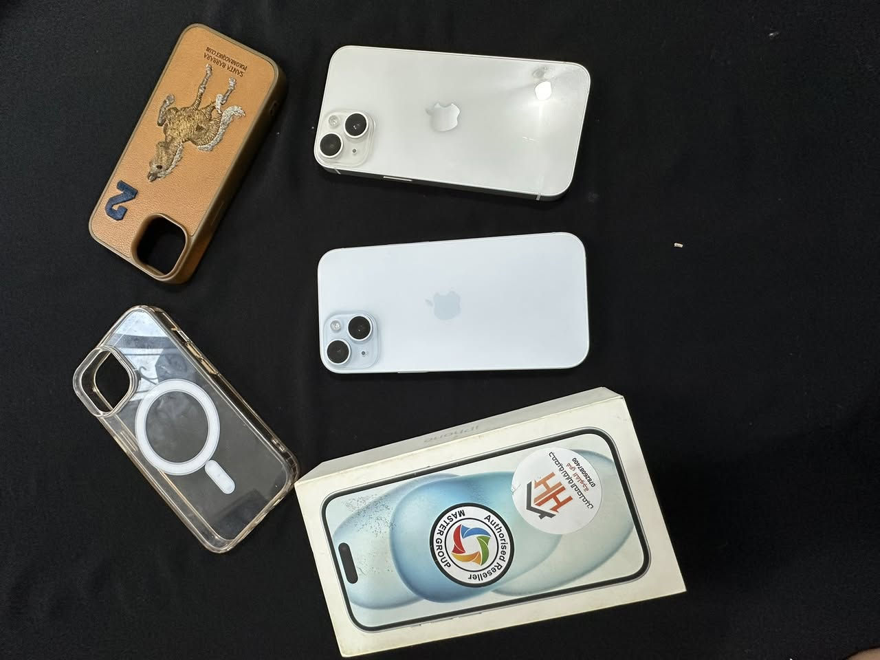 ايفون 15 ماستر شرق اوسط AAA ذاكرة 128 بطارية 80
كامل ملحقات نضافة 95 بالمية لامفتوح ولامصلح بي ملاحضة بسيطة جداً وتربروف عالفحص لون السمائي المميز السعر 650 نهائي
——————————————————————-
ايفون 14 ماستر شرق اوسط AAA ذاكرة 128 بطارية 82
نضافة 100‎%‎ لامفتوح ولامصلح وتربروف عالفحص لون الابيض المميز السعر 500 قفل
مكاني بغداد المدائن /// للاستفسار ***********
