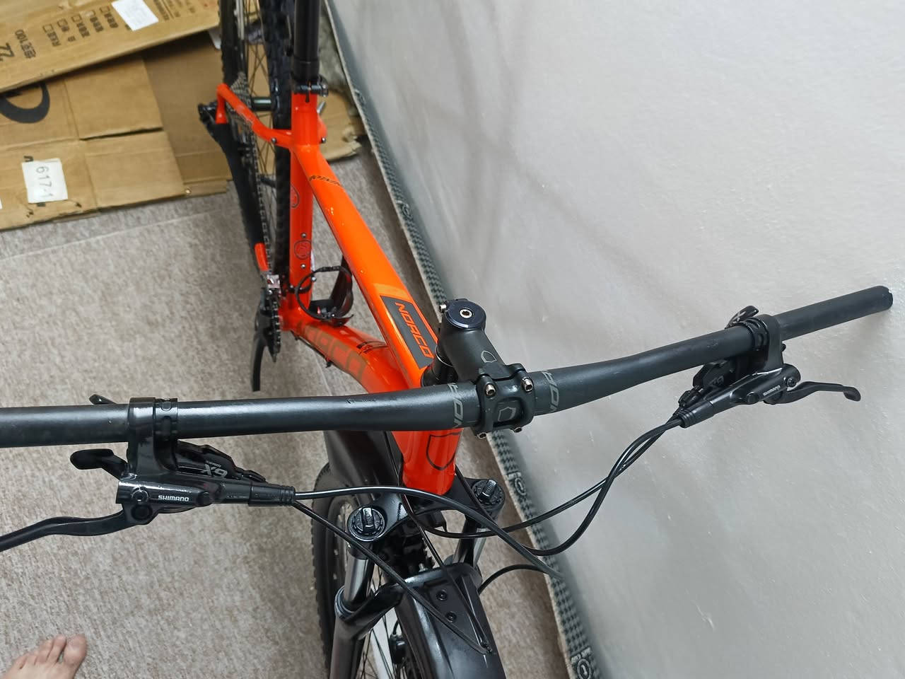 دراجة حجم 29
براند امريكي KONA🇺🇸
قياس فريم M
لون برتقالي حلو 
نظام گير 10في2 
گروب سيت كامل sram 
بي براكيت بوش 
دبل srsuntor 
بريكات شيمانو عيملاق MT200 
عنوان اربيل سوق باسكيلات مقابل گراج سلام 
متوفر توصيل كافه لكل محافظات 
واتساب ***********
بنسبة سعر بلاش390 قفل اكو لا فقط اربيل Abdullah 🇬🇧 UK 
👆👆👆👆👆👆👆👆👆
