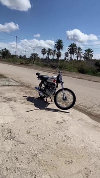 صعدوننه • بطل • قفل