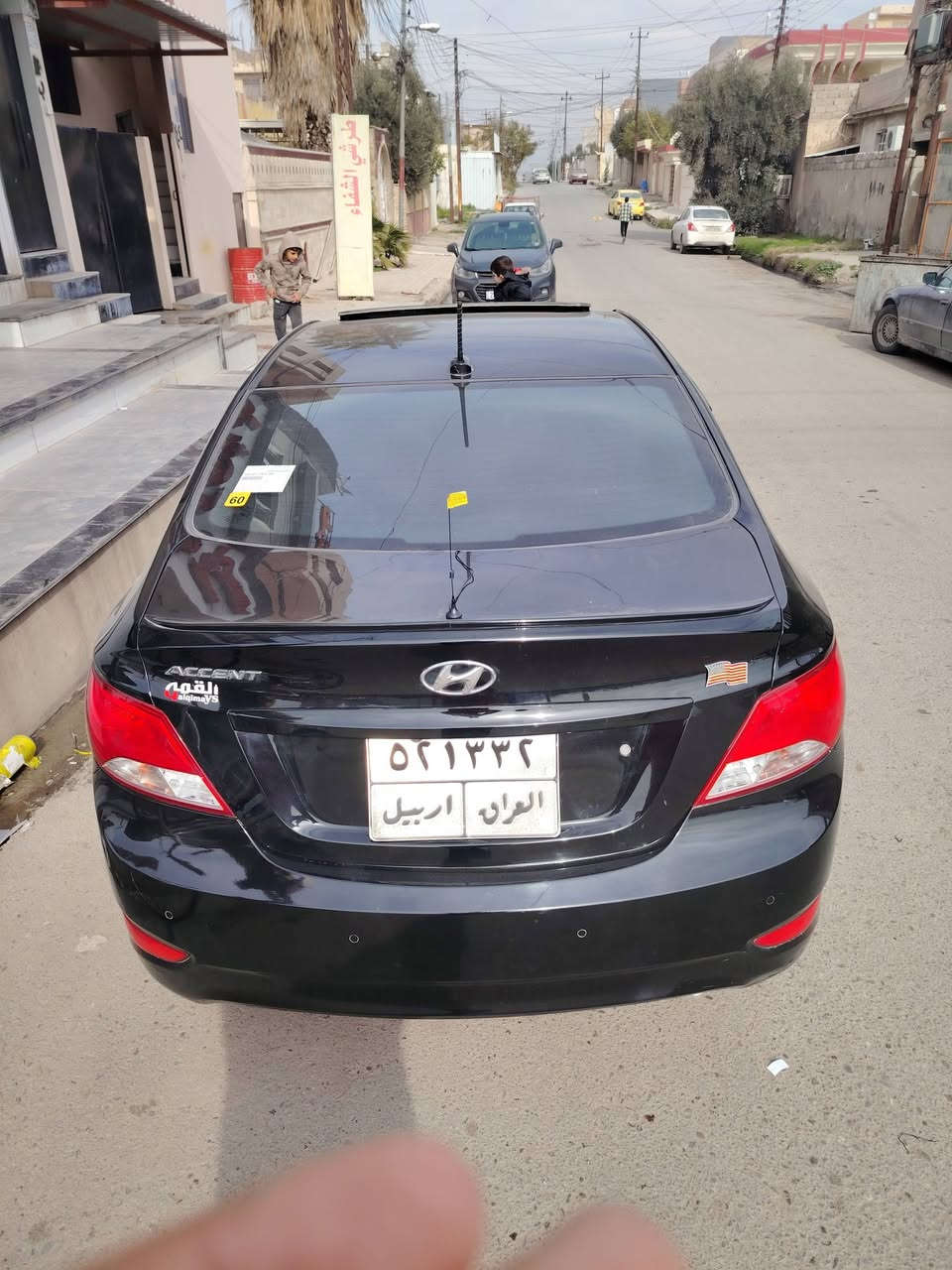 السلام عليكم ورحمة الله وبركاته عيوني اكسنت ٢٠١٧ فول فول موصفات سلايت دبل تحكمات كشنات تدفئه 
ضررها جاملغ خلفي
وبل باب الخلفي شويه بارد
سياره مجهزه عل ٢٤ حبه كلشي بيها بشرط
السعر ١١٣ وبيها مجال بسيط
***********
***********
