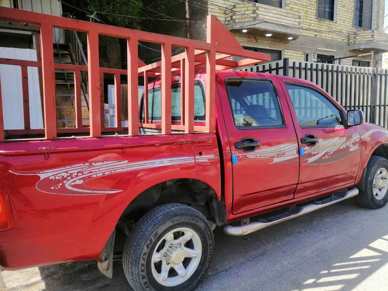 بيكم كنوه  موديل. 2013
سياره نضيفه كشره مابي ولا ضربه يعني كشر مكفول من الضربه والصبغ. مكينه 2400. 4y. كير 3y اوتو السياره بسمي +رقم دولي طالع بالمروب بس تثبيت 

تبريد شغال خير من الله  محجر تزويد تفصال. 

السعر. 58 قابل للتفاوض.  مكاني بغداد الزعفرانيه 

للاستفسار. *********** بي واتس اب.
