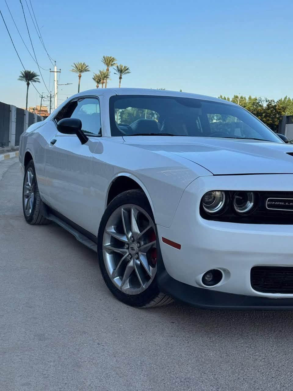 السلام عليكم
للبيع دودج تشالنجر dodge challenger 

موديل 2023 فئة GT🔥وارد امريكي

الممشى 50,000mi 🛣️

الحادث: صبغ بالدعاميه الاماميه فقط+صور الحادث مرفقه

بجم كبس

رقم اربيل باسمي تحويل ثاني يوم 

گير ومحرك كفاله عامه وشرط الفحص+تخم اطارات جديد

داخلها نضيف وجديد+كشانه مغلفه جلد

السعر:20,500$

المكان :بغداد/الدوره

رقم التلفون:*********** ☎️
