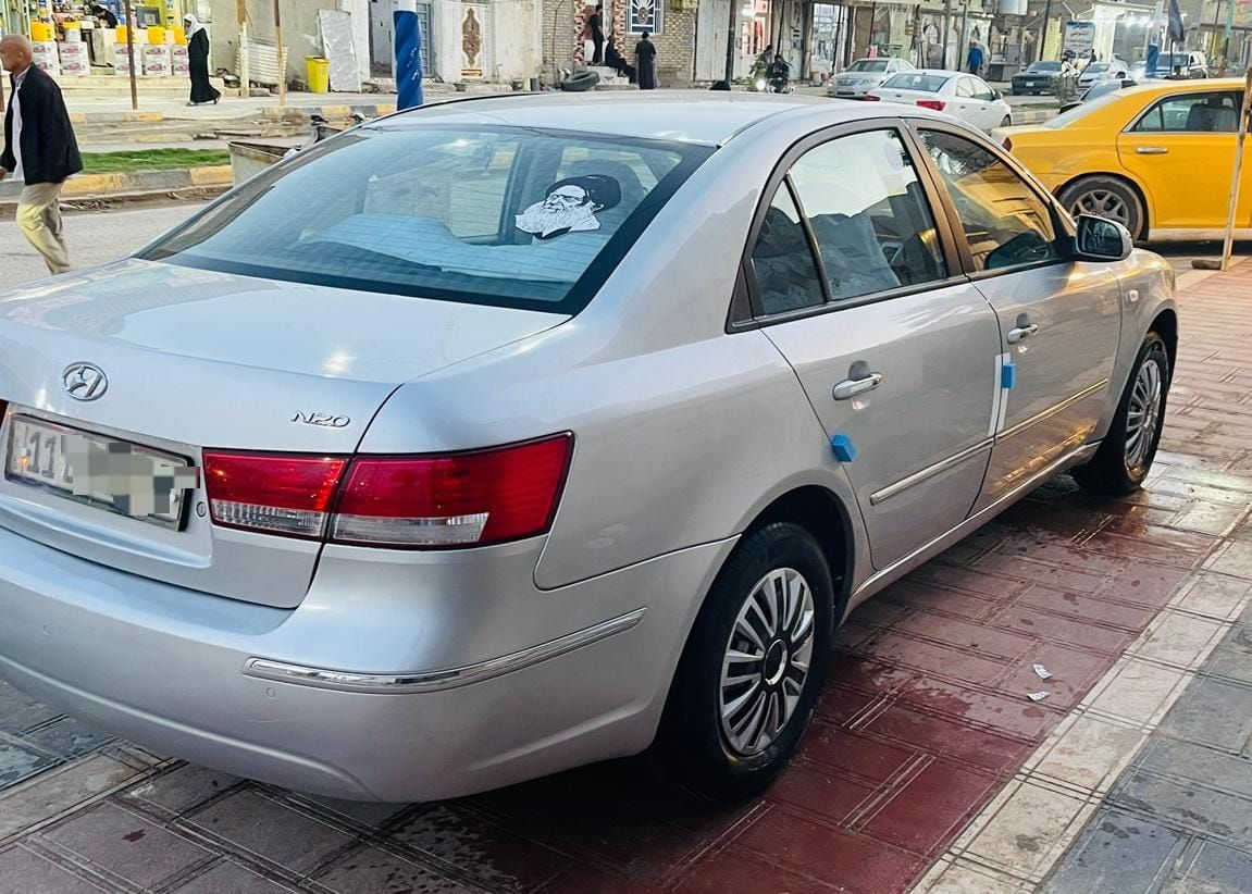 السلام عليكم ورحمة اللّٰه وبركاتة
سوناتا طك فلين موديل 2011
*دخول جديد فول موصفات ماعده الفتحه 
*ادوات ادوات متوئمة ع الشاصي طبق الاصل 
*مكينه 2400 دوش المرغوب 
*كصة جنطة شغل درجة اولى باجات 
* متومة رقم بغداد انكليزي شرط الحاسبة
*وكاله بسم المشتري 
*سنوية ام الفسفوره شرط اصليه
*السيارة جاهزة وبدون اي نقص 
*كير مكينة تبريد تدفئة كفاله
*حداديه 100/100 شرط
* مكان السيارة ذي قار
*السعر 51 ومجال قليل حك الجيه
لاتصال///***********
