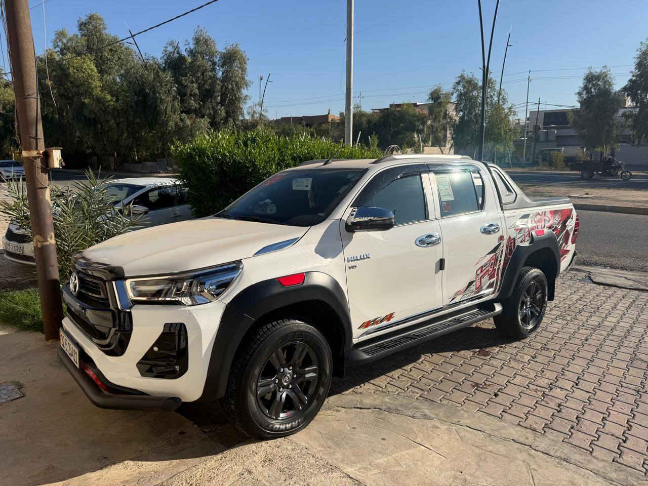 هايلوكس 2023 V6 TRD
ماشي 31 الف
رقم أربيل 
سياره فول
شركه ساز
سياره مكفول من ضربه وصبغ تاخذ شرط فحص
سعر 380& وبيها مجال
مكان كركوك
رقم موبايل ***********
