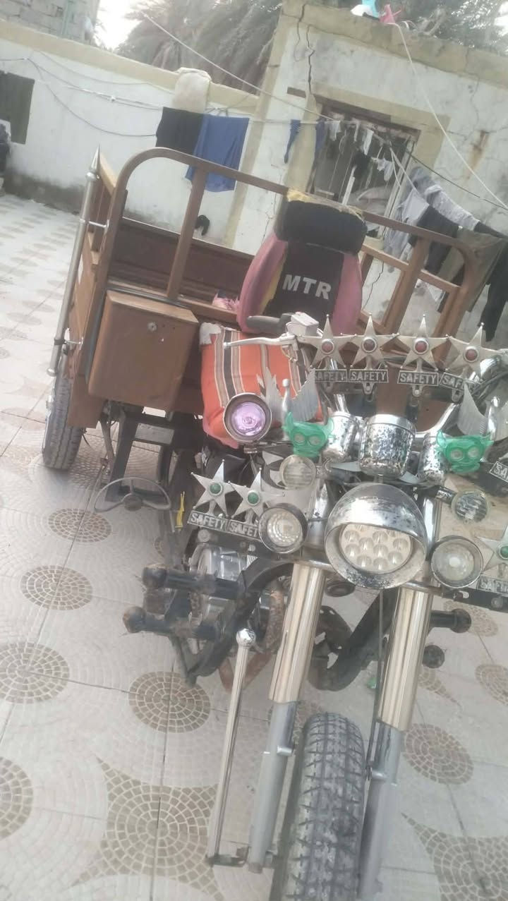 للبيع مديل 16 مكفوله كفاله عامه
وكيل جبرين السعر 1750وبيه مجال مكان ناحيه القادسيه 
***********
