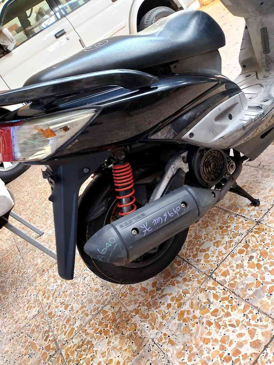 سلام عليكم سكنس فحل كابريتر كوري شهر ١٠ نزلتهة كفرات ختم واحد بلادي كفالة عامل مكاني مدينت صدر شماعية *********** سعر ٩٠٠ وبيهة مجال
