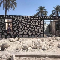 بناء حجر • بحيرات ونوافير • الحلة بابل