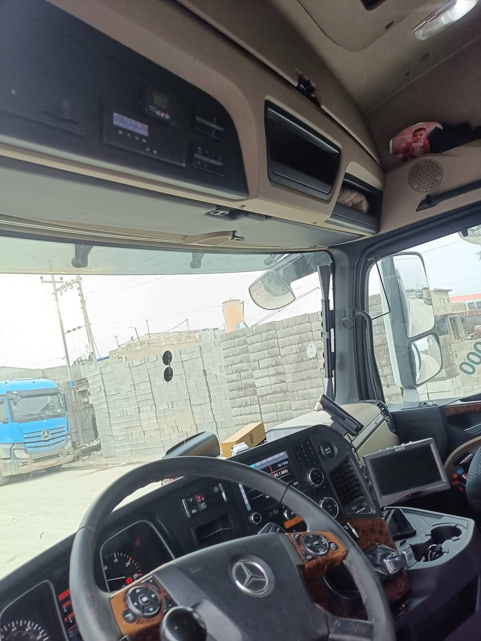 ئەکترۆز 2017 فول مواسەفات کرێن باب ریومۆت حەجم 166 رقم موبایل *********** واتس ئاپ
