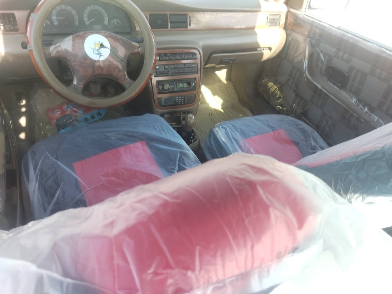 للبيع سمند موديل 2011رقم ميسان سنويه ٢٠٢٨ كير مكينه كفاله حداده جديده تخم تيارات شرط اصفرلك ونطيك *********** لسعر ٢٨ورقه مراوس حسب لقناعه
