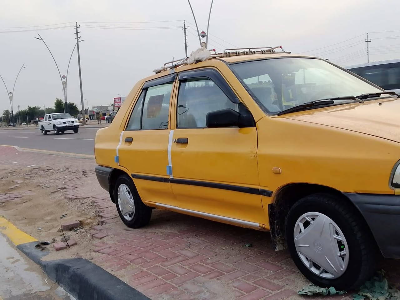 سايبة مديل2017 سعر20 مكان بصرة زبير ***********
