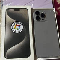 ايفون ١٥ برو ماكس • بطارية ٨٧٪ • قفل