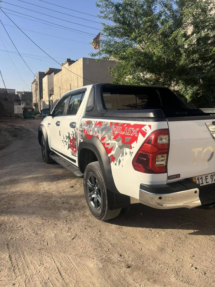 للبيع سياره البصره شط العرب. TRD. هايلوكس 
موديل 22 فول فول موصفات
ماشيه 81 الف حقيقي
كفاله عامه.  ***********
