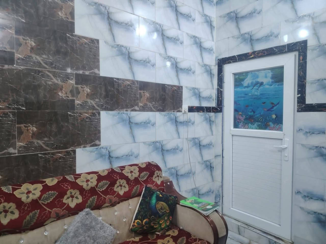 السلام عليكم
مكتب الخبير للعقار والمقاولات

وجود دار مساحه ١٠٠ متر

الموقع //الدوب خلف العمارات

مكونات الدار //استقبال ومطبخ وغرفه نوم وصاله ومجموعة صحيات داخليه وخارجه

السعر ٤٦

للاستفسار مراجعة المكتب مقابل مركز الشباب الدوب

ابوكيان الصكراوي (***********)
