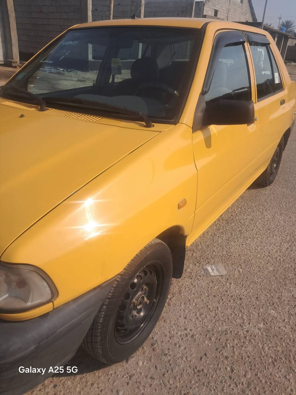 اسلام عليكم سايبه للبيع موديل 21 بيها ضربه بل صندوك ومعمره حلو بسمي بغداد السعر 45 بيها مجال قليل ***********
