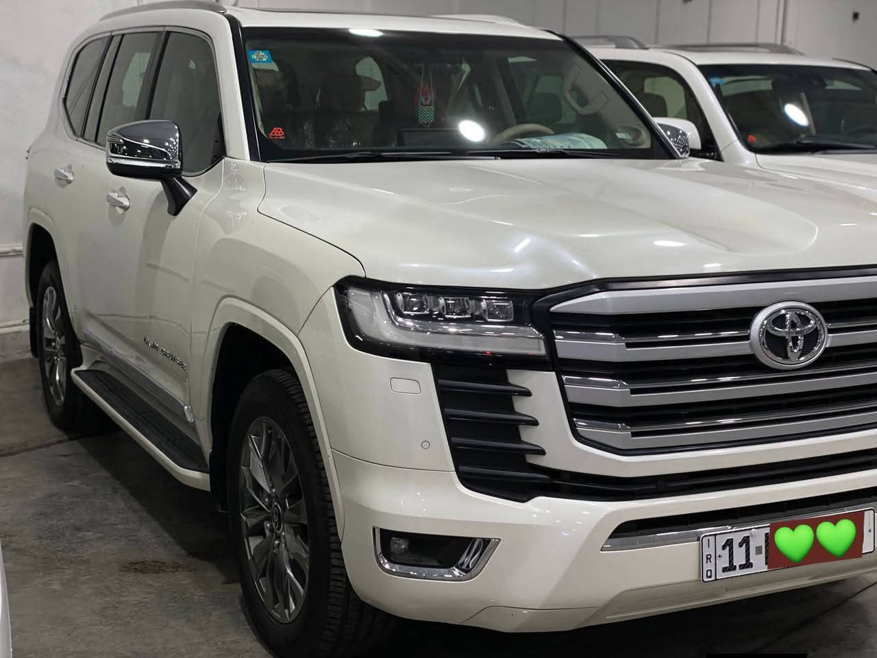 السلام عليكم لاندكروزر 2023 VX
فول مواصفات و معروفة مواصفات ال vx بيها ربع البنيد صبغ 
ماشية 56٫000 السيارة  خير من الله و بالعافية عالياخذها مكان السيارة كربلاء 
السعر المطلوب 60٫000 قابل للتفاوض 
للإستفسار الاتصال على الرقم : ***********
