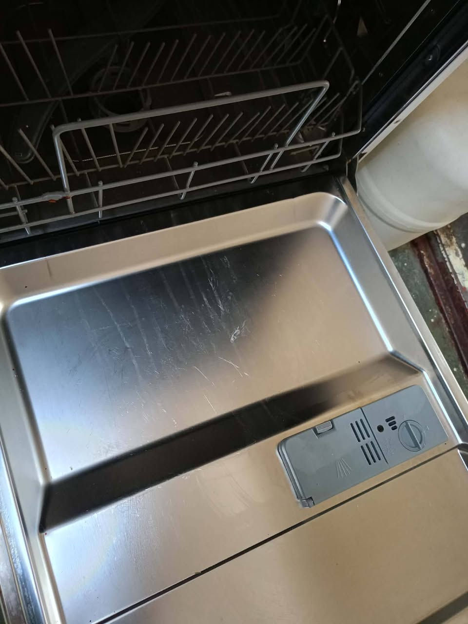 بۆفرۆشتن خەساڵەی قاب شۆڕ بێ عەیب


**إذا كنت صاحب هذا الإعلان وتريد حذفه لأي سبب، رجاءا أرسل رسالة إلى الدعم الفني**