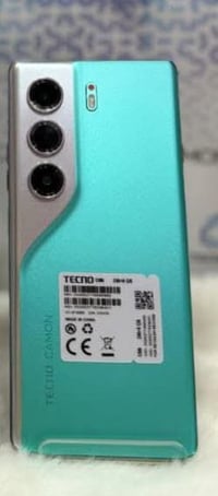 أخوان عندي تيكنو كامون 40برو 5جي صفر مقفول من فتح أريد مراوس ويه أيفون...