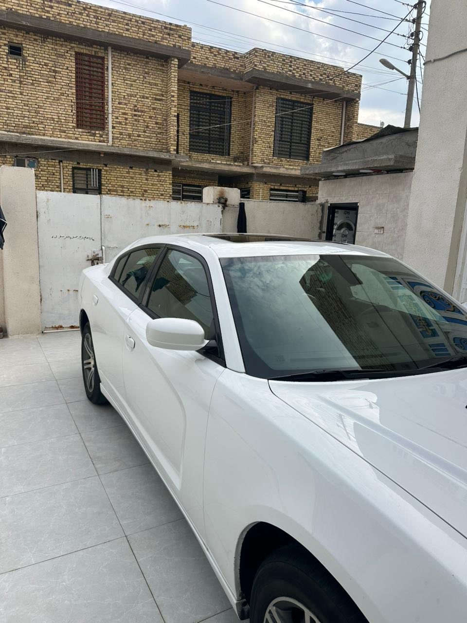 جارجر 2013 وارد كندي كفاله عامه فول مواصفات الفول معروفه  بيه بارد بل جاملغ الأمامي وبارد بل باب فقط رقم بصره سنويه ما منتهيه جاهزه من كلشي كير مكينه حداد تخم تاير مكاني ميسان *********** /هاذ رقم بي واتساب 👈🏻*********** السعر 175 وبيه مجال
