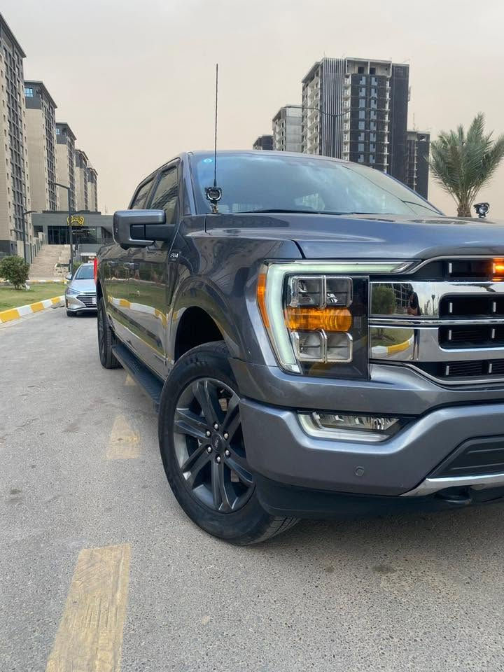 Ford F-150 Lariat لاريات 2023 Hybrid

• هايبرد (Hybrid) 
• دبل 1/1
• كشنات جلد كهربائية
• فتحة بانوراما 
• ⁠محرك     5L PowerBoost Hybrid
* دبل (4x4)
* كاميرات 360°
* شاشة كبيرة مع نظام ملاحة
* تشغيل عن بعد (Remote Start)
* تدفئة وتبريد للمقاعد
* مثبت سرعة ذكي (Adaptive Cruise Control)
* حساسات أمامية وخلفية
* نظام المحافظة على المسار
* نظام النقطة العمياء
* باب صندوق كهربائي (Tailgate)
* ⁠ماشيه 32 مايل 
* ⁠السعر 325$
 
للاستفسار على الرقم ‭***********

