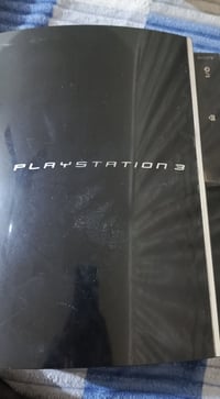 بلاي ستيشن 3 • نظيف • مع ملحقات