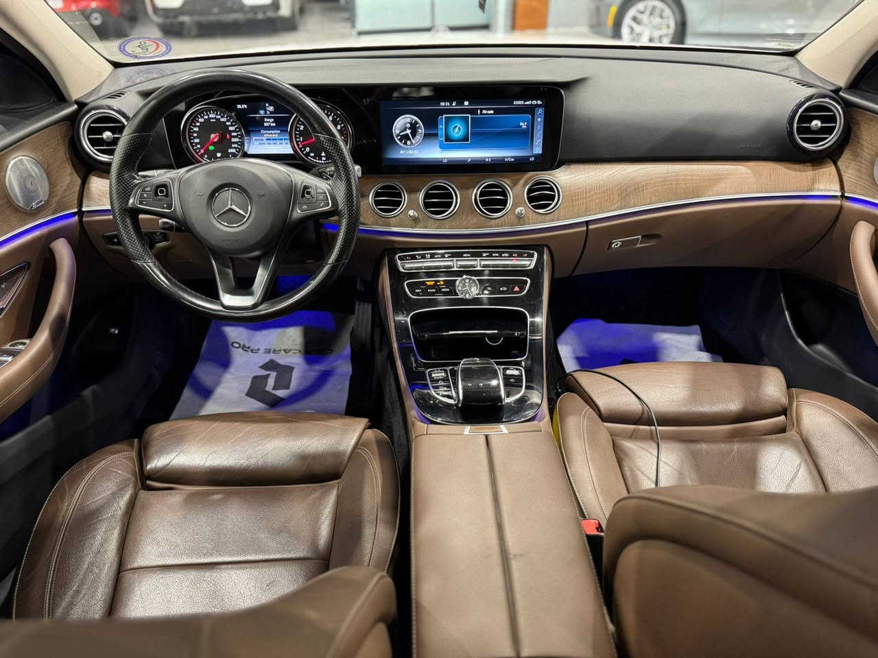 E200
مودیل 2017 المانی ضمان بسمتین 70 الف کلم حقیقی ماشي مكفولة كفالة عامة من كل شي 
***********
***********
