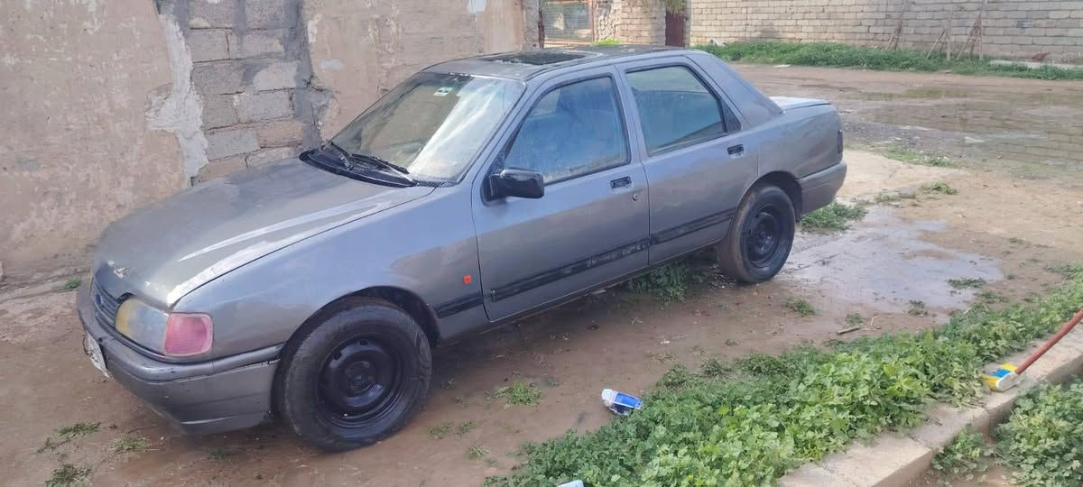 السلام عليكم فورت سيره وراد الماني محرك وكير جدد محرك جمل المرغوب رقم كركوك الماني صاحبهه بكركوك ماواصلو ابيع كفاله دوله وعشاير ب11وبيهه مجال قلين السياره جاهزه رقمي *********** وترهم مراوس
