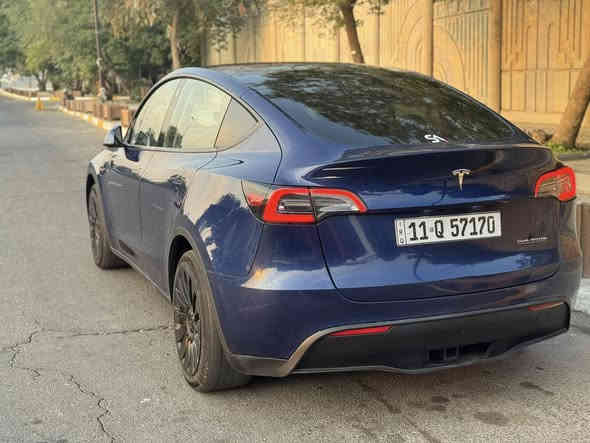 للبيع او المراوس 
السلام عليكم عندي تسلا مودل Y موديل 2023 دول ماتور لونك رينج اونلاين اخر تحديث حادثهة جاملغ خلفي بدون دواخل ماشية 41 الف عمر البطارية 96 ‎%‎ رقم بغداد باسمي تحويل ثاني يوم مواصفات التسلا المعروف كامرات جانبية كاميرا خلفية رادرات كشن جلد ويل كب 19 السيارة اي نقص مابيه 
السعر 218 ورقة وبي مجال 
مكان السيارة شقق الصالحية او شارع حيفا 
*********** مصطفى
