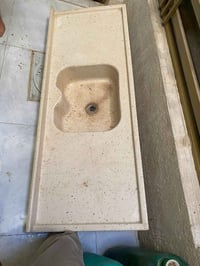 مرمره اصليه سنك القياس متر ونص ب ٧٥ وبيها مجال للشراي   اتصلي  0773613...